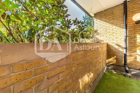 2 bedroom apartment to rent, Pentonville Road, Angel, London