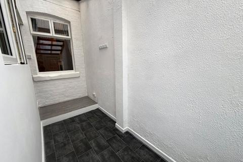 undefined, West View, Rocester