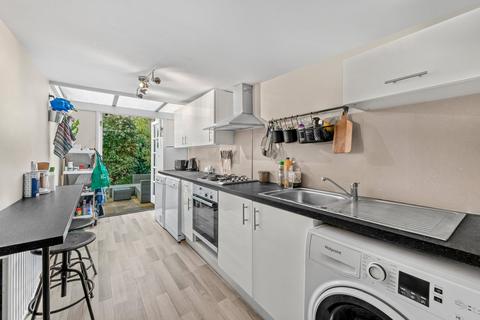 2 bedroom flat for sale, Cardigan Road, Richmond, Surrey