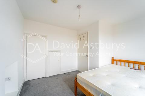 2 bedroom apartment to rent, Great North Road, Highgate, London