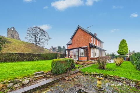 3 bedroom detached house for sale, Castle Street, Tutbury