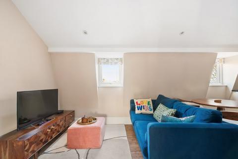 undefined, Stamford Hill, London
