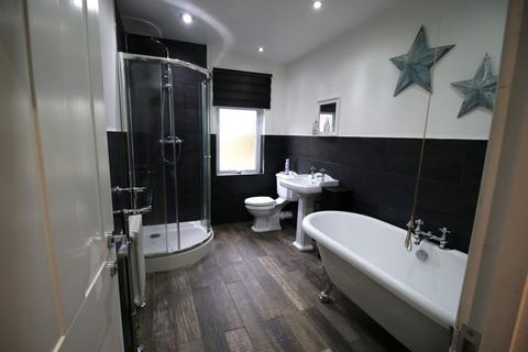 2 bedroom house to rent, 20 William Street