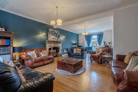 7 bedroom detached house for sale, Kirkley Park Road, Pakefield