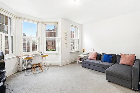 1 bedroom apartment to rent, Parkgate Road, London, SW11