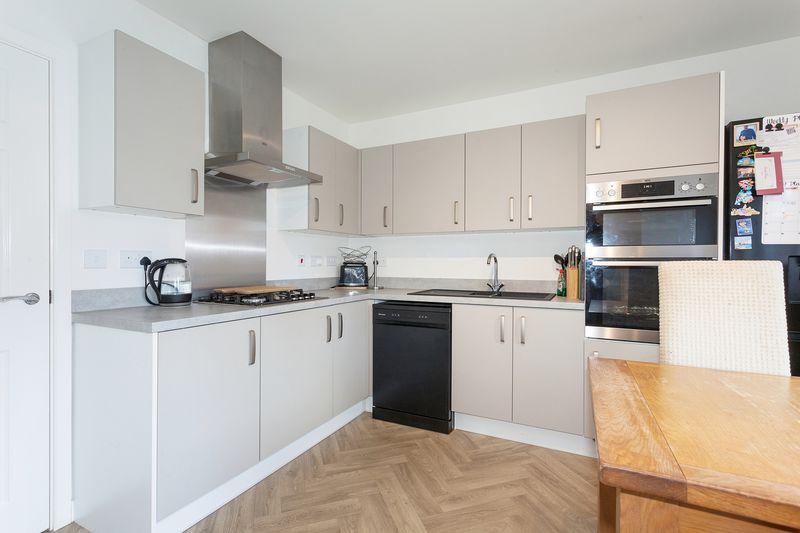 Kitchen diner