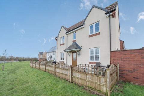 3 bedroom detached house for sale, Tredwin Close, Wellington TA21