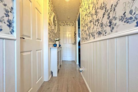 3 bedroom semi-detached house for sale, Edward Fisher Drive, TIPTON, DY4 8TZ