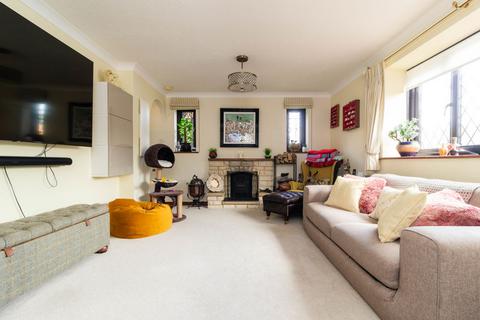 undefined, Abercorn Close, South Croydon