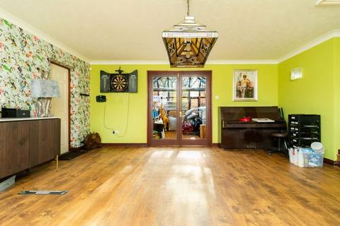 undefined, Abercorn Close, South Croydon