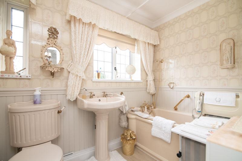 Family bathroom