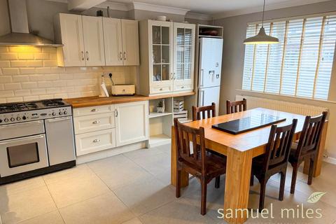undefined, Green Meadow Avenue, Swindon SN25