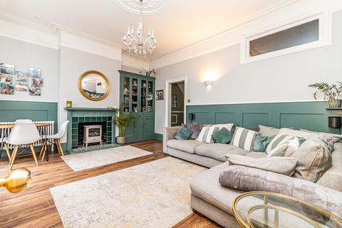 3 bedroom apartment for sale, Milton Road, Portsmouth