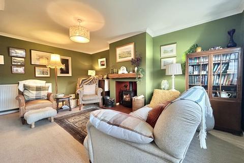 3 bedroom bungalow for sale, Maes Dolfor, Llanfairfechan