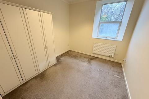 1 bedroom flat to rent, Neath Road, Landore