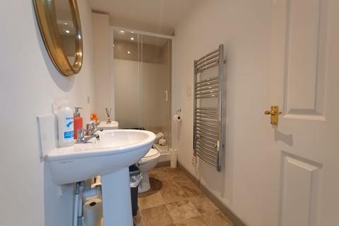 Property to rent, Commercial Premises, North Street, Wareham
