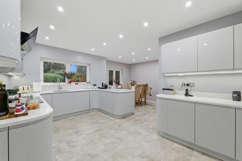 5 bedroom detached house for sale, Streetly Wood, Sutton Coldfield, B74 3DQ