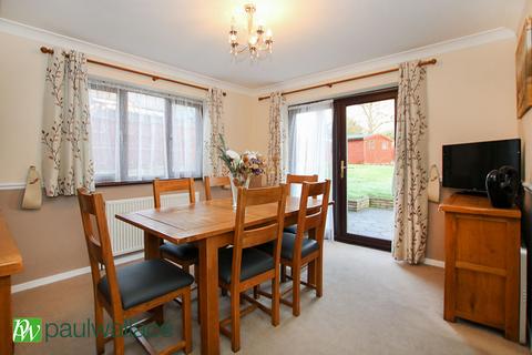 undefined, Springwood, West Cheshunt