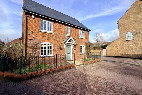 undefined, Patterson Court, Wooburn Green HP10