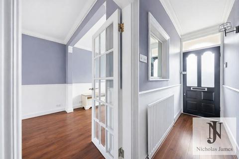 2 bedroom terraced house for sale, Beaconsfield Road, Enfield, EN3