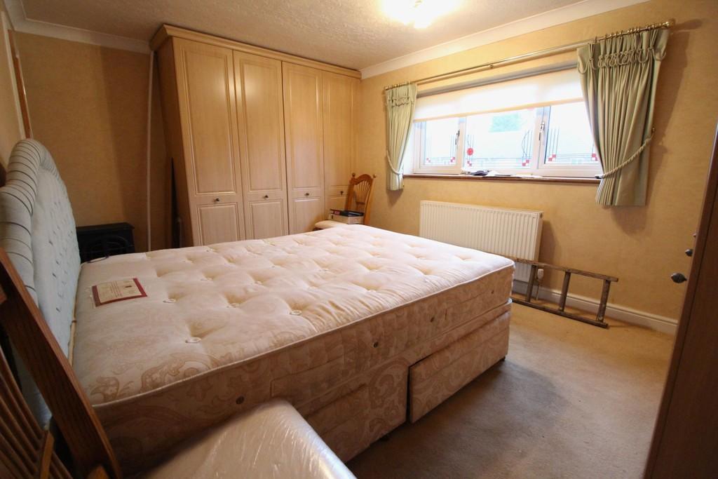 Bed 1