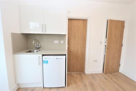 Property to rent, Edmonton N9