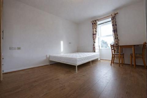 undefined, Studio Apartment to Rent – Veryan in Woking