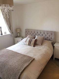 2 bedroom house to rent, Rowditch Furlong, Redhouse Park, Milton Keynes