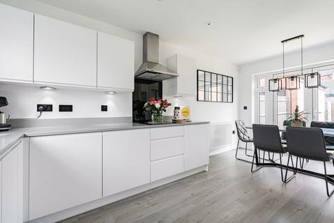 3 bedroom property for sale, Richmond Road, Bicester OX26