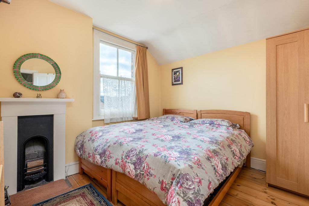 Double Room For Guests/Teenagers