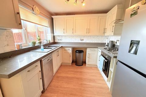 3 bedroom semi-detached house for sale, Butlers Gardens, Frome