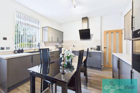 undefined, Manchester Road East, Manchester M38