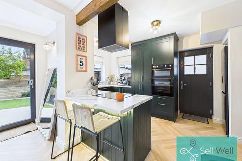 3 bedroom semi-detached house for sale, Malvern Avenue, Manchester M46
