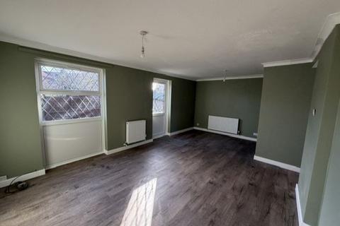 3 bedroom end of terrace house for sale, Kilnway, Wellingborough