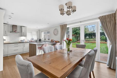 3 bedroom house for sale, Woodlands Park, Row Town KT15