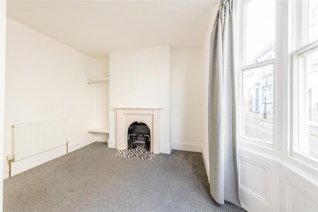 21a Gloucester Street-14.jpg