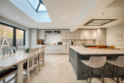 4 bedroom detached house for sale, Newfield Road, Stourbridge, DY9