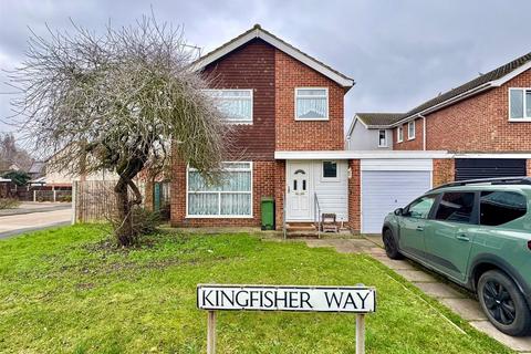 3 bedroom detached house for sale, Kingfisher Way, Kelvedon, Essex