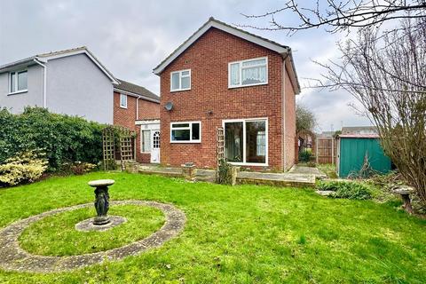 3 bedroom detached house for sale, Kingfisher Way, Kelvedon, Essex