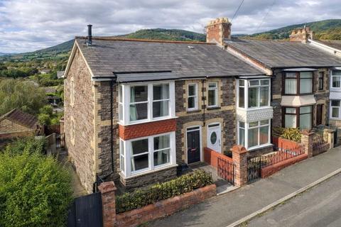 4 bedroom end of terrace house for sale, Wyndham Road, Abergavenny, NP7