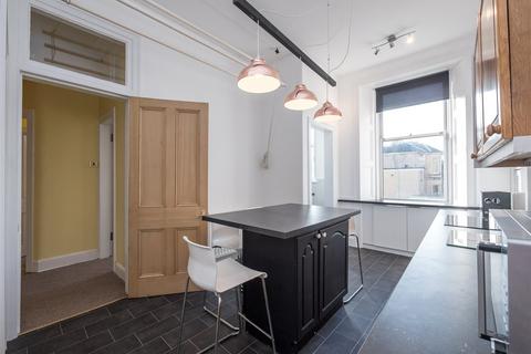 2 bedroom flat to rent, MONTPELIER PARK, EDINBURGH, EH10