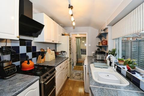3 bedroom terraced house for sale, Elder Street, Lincoln, LN5