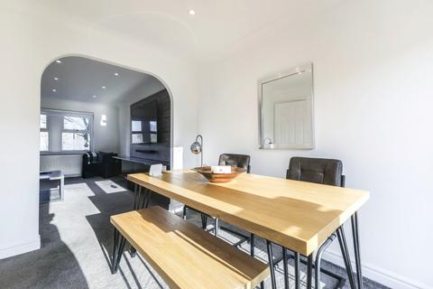 3 bedroom terraced house for sale, The Quayside, Apperley Bridge, Bradford, West Yorkshire, BD10