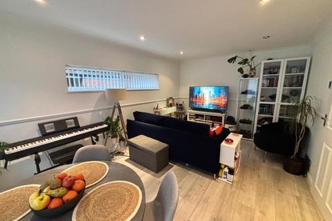 undefined, Lone Pine Court, Brixworth, Northamptonshire NN6