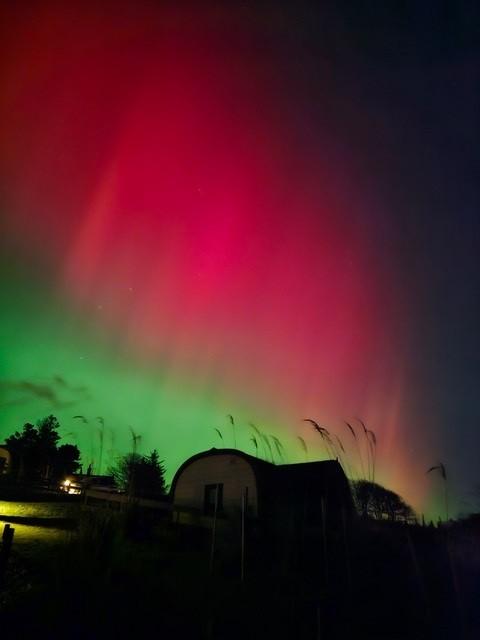 Cabin 2 northern lights