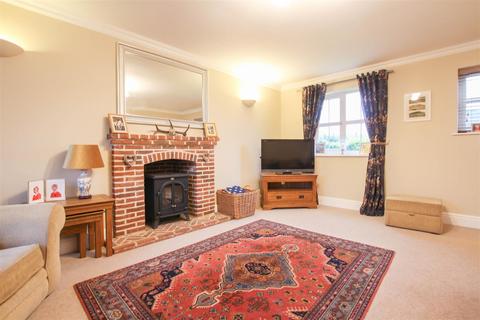 undefined, Haverhill Road, Cambridge CB21