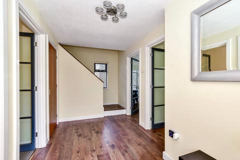 5 bedroom detached house for sale, Riverside Road, Watford WD19