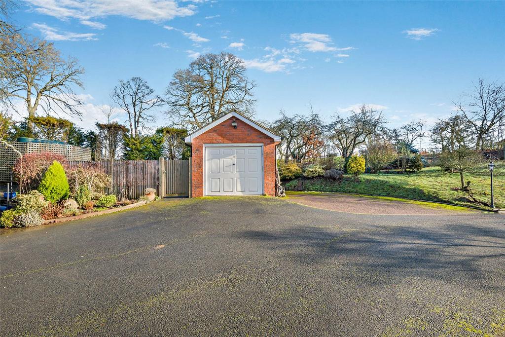 Single Garage