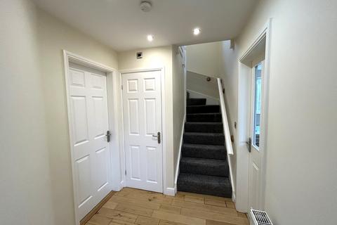 undefined, Whitechapel Road, Cleckheaton, BD19