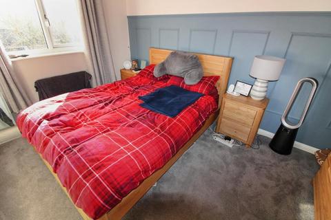 3 bedroom detached house for sale, Furzton, Milton Keynes MK4
